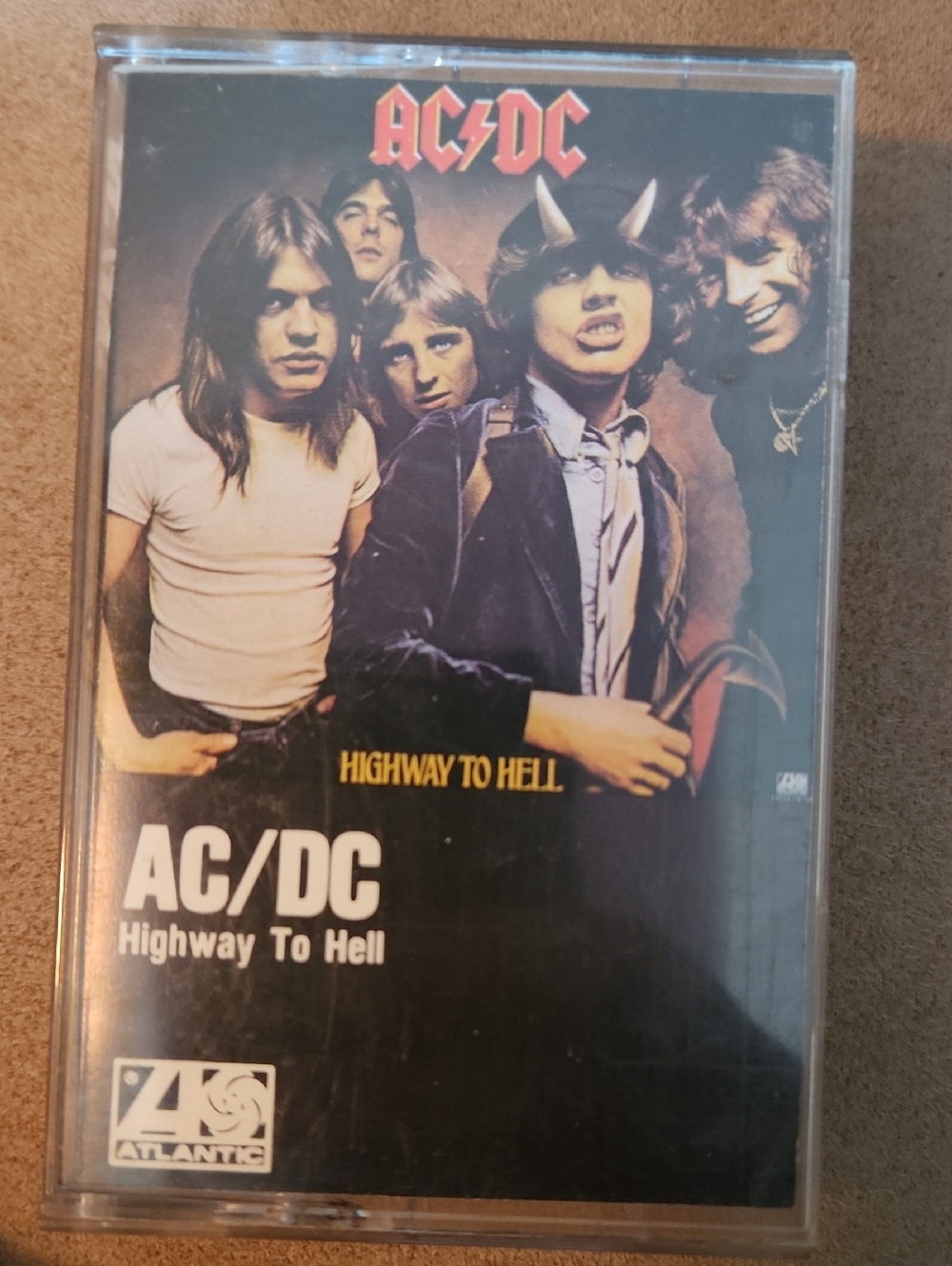 AC/DC  HIGH WAY TO HELL